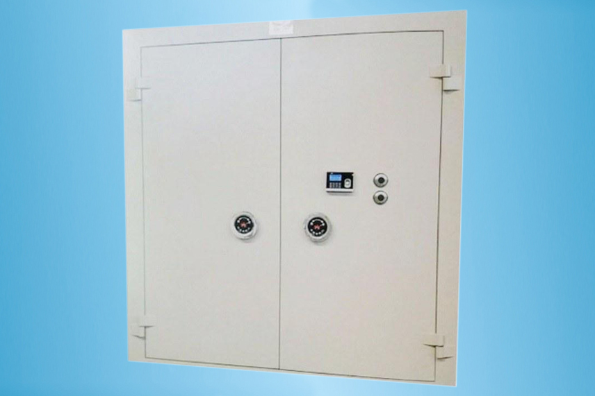 不銹鋼文物庫房門 C級金庫門 人臉指紋開啟 地下室安全屋